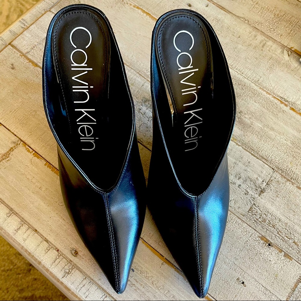 NEW Calvin Klein sexy black leather mules size 9